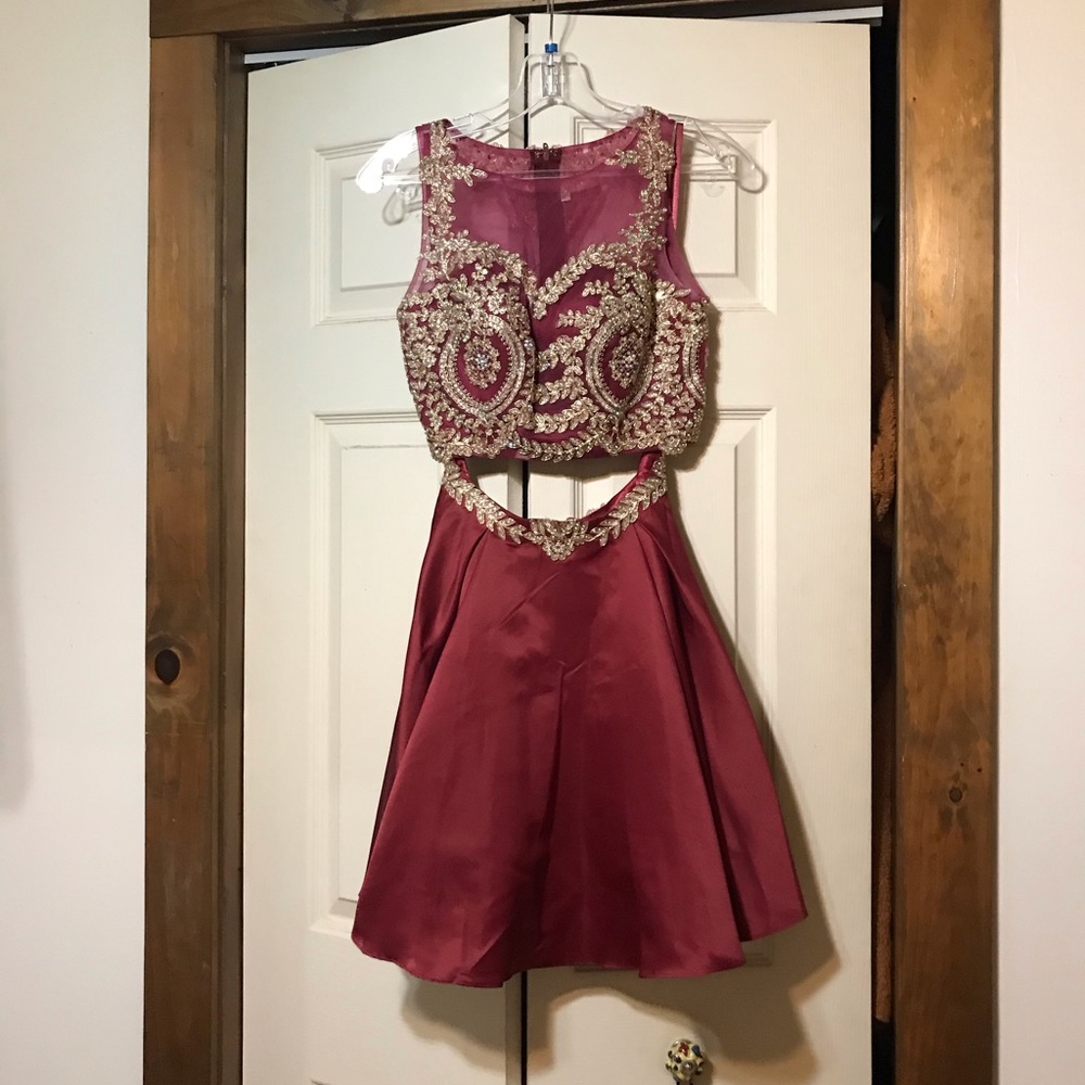 Semi dress